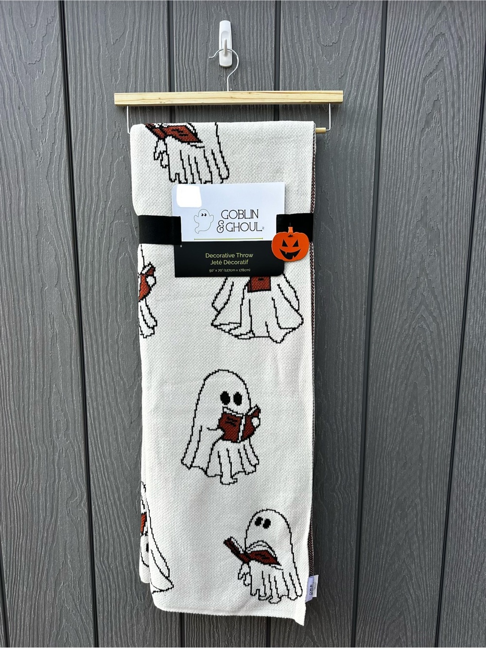 Cream Reading Ghost - Goblin & Ghoul Decorative Throw Blanket NWT